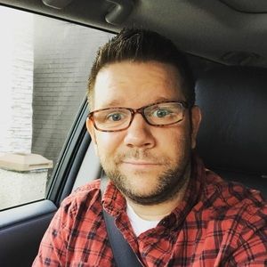 Meet your Posher, Adam